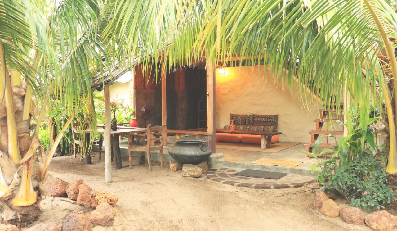Monsoon Eco Resort - Whisky Point Arugambay Pottuvil Buitenkant foto