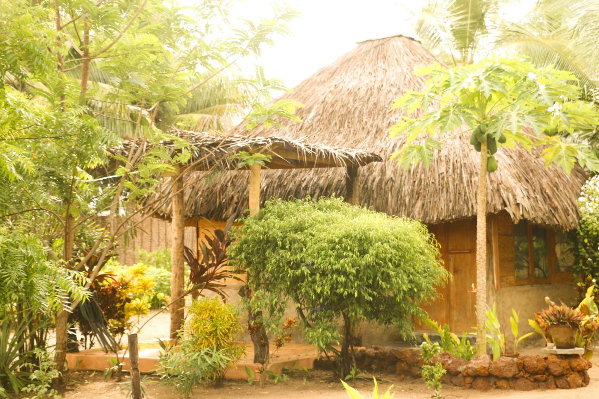 Monsoon Eco Resort - Whisky Point Arugambay Pottuvil Buitenkant foto