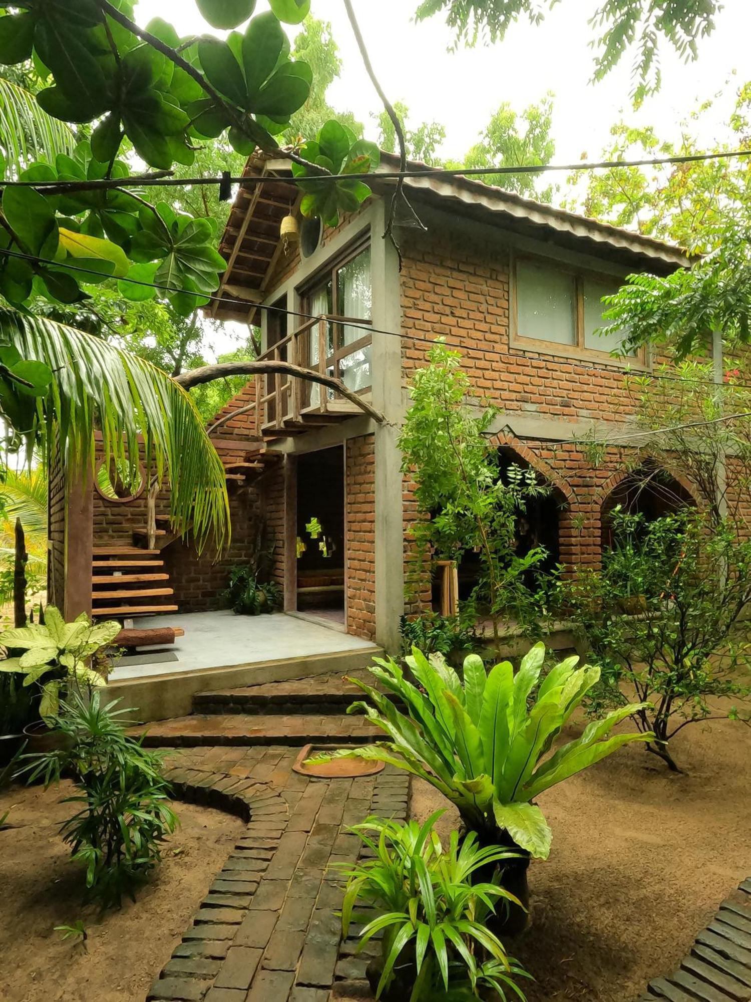 Monsoon Eco Resort - Whisky Point Arugambay Pottuvil Kamer foto